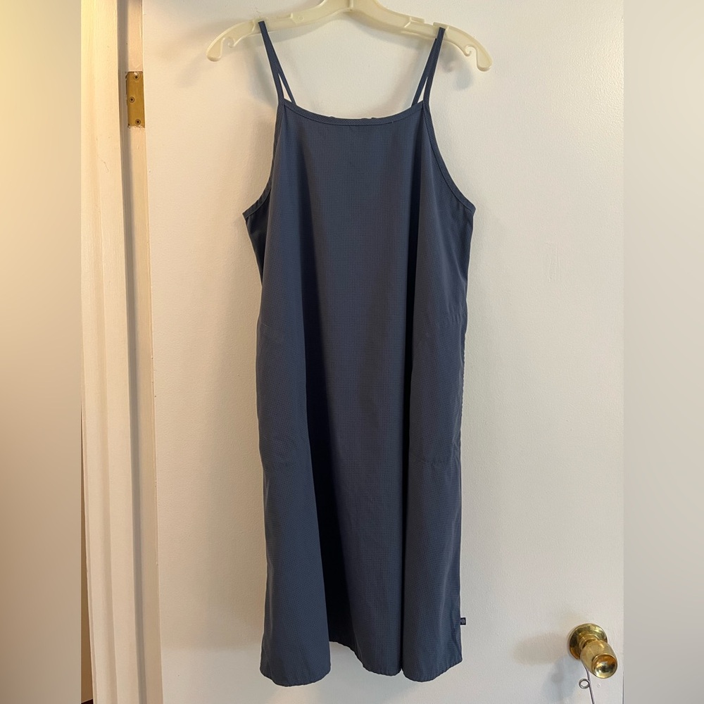 Mountain Hardwear Lightweight Summer Beach Mini Dress